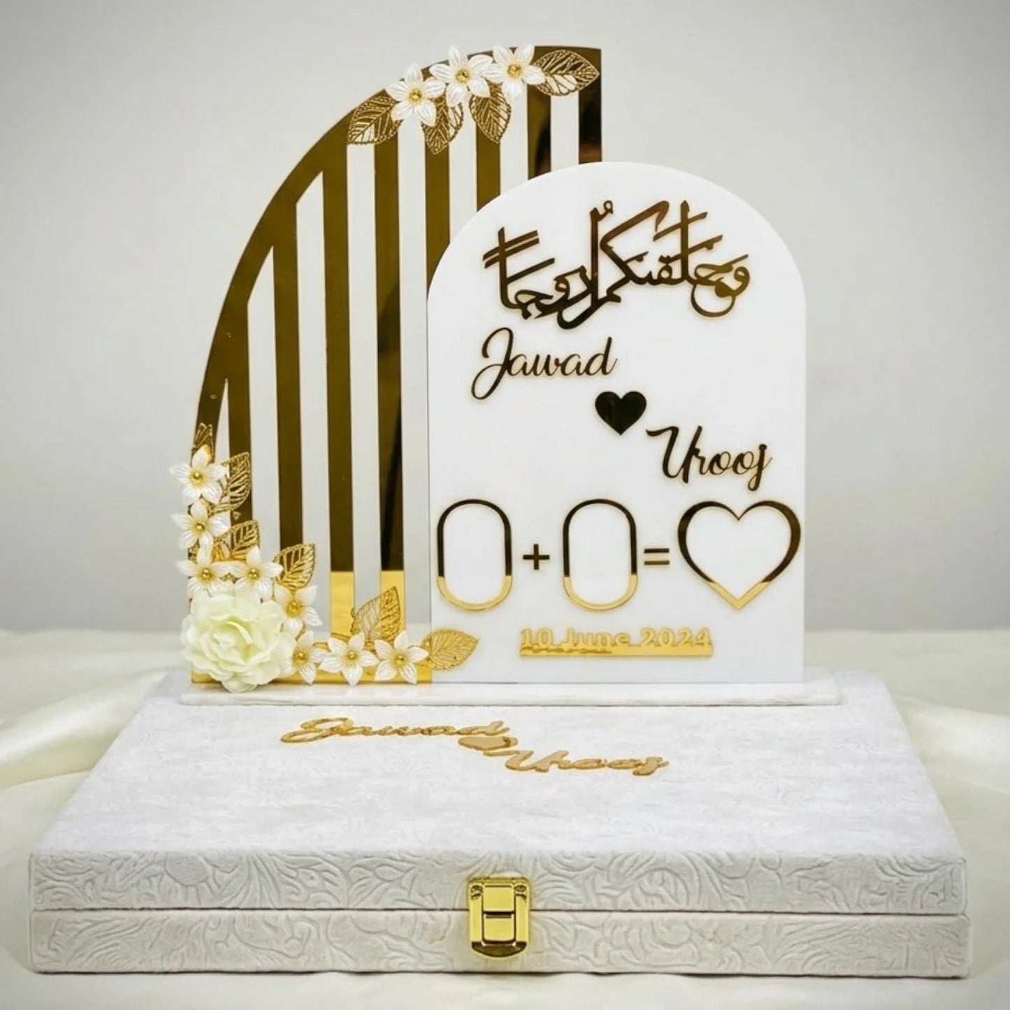Custom Wedding Thumb Board Special Arch Design – Personalized Islamic Couple Gift | Nikah Keepsake with Quran Verse Names & Date